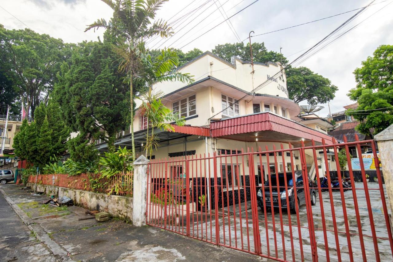 Hotel Jogja Bukittinggi Exterior photo